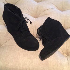 Dolce Vita Black Suede Wedges